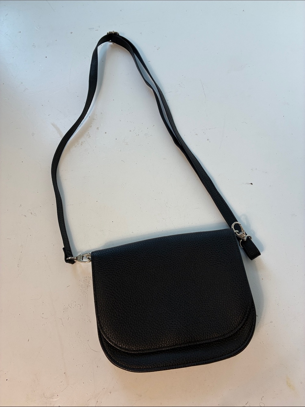 Jewell by Thirty One Black Over the Shoulder Small Flap Purse